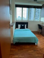 Queens (D3), Condominium #484245671